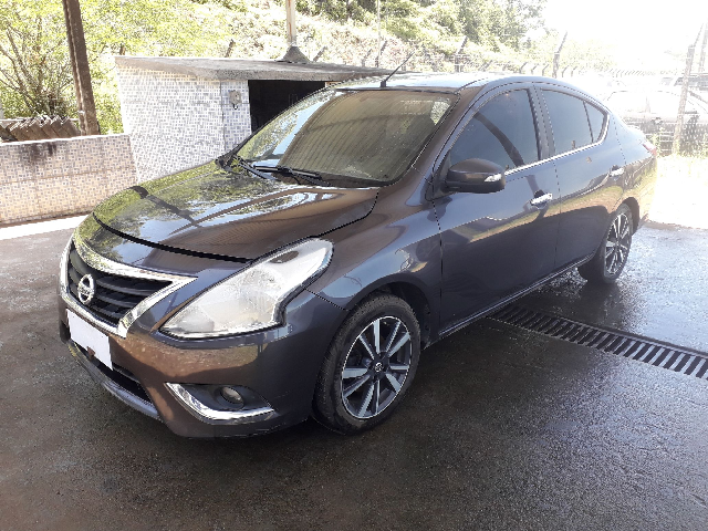 NISSAN VERSA SL 1.6 16V FlexStart 4p Aut.