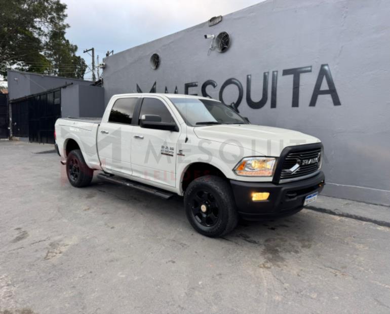 RAM 2500 LARAIME 6.7 4X4